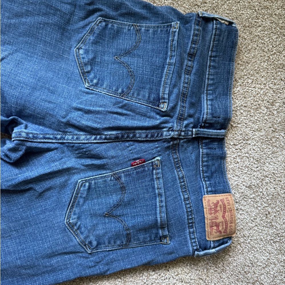 Levi's Classic Blue Jeans with Red Tab